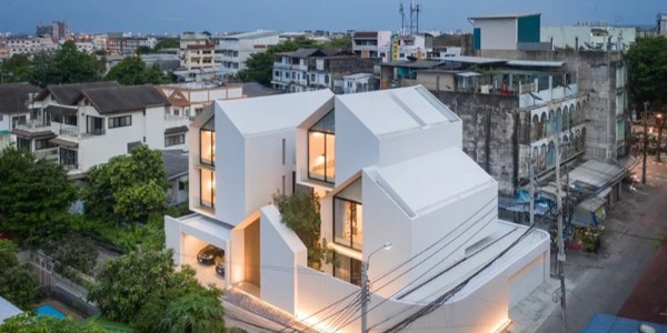 空間里的建筑詩意，溫馨與設(shè)計并存的家